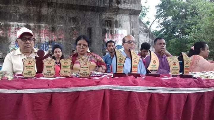 
মাগুরা আদর্শ কলেজ রোভার ইউনিটে রোভার স্কাউট পুনর্মিলনী ও ক্যাম্প ২০১৯ 

