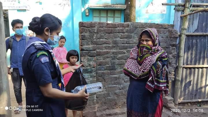 "প্লাষ্টিক টাইড টার্নার চ্যালেঞ্জ ব্যাজ''

