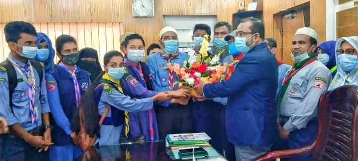 বাংলাদেশ স্কাউটস, দিনাজপুর জেলা রোভার এর সভাপতি এবং দিনাজপুর জেলার সদ্য যোগদানকারী জেলা প্রশাসক জনাব খালেদ মোহাম্মদ জাকি স্যার কে দিনাজপুর জেলা রোভার এর পক্ষ থেকে  স্বাগতম জানানো