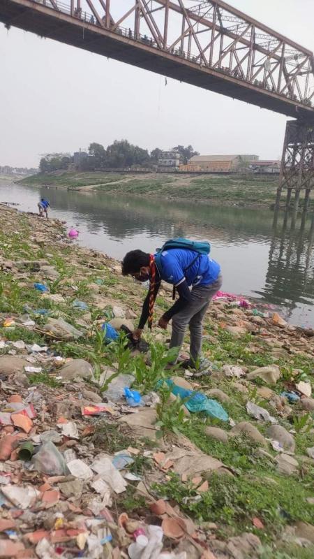 **প্লাস্টিক টাইড টার্নার চ্যালেঞ্জ ব্যাজ** -

চ্যাম্পিয়ন পর্যায়