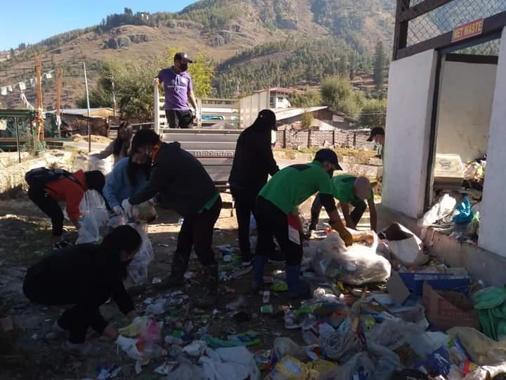 Clearing off drop in centers