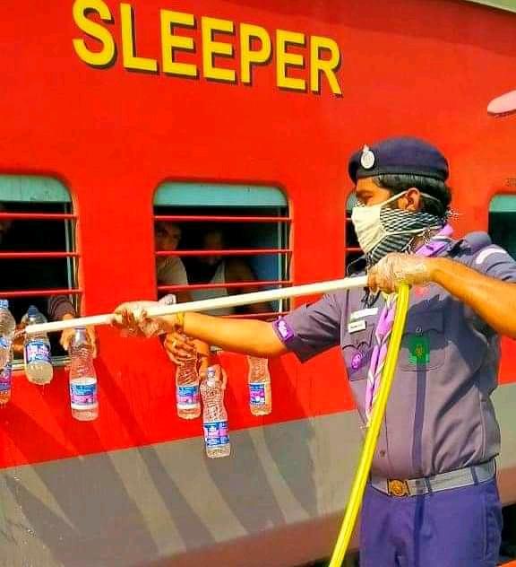 FOOD DISTRIBUTION SERVICE during COVID-19 by ECR/DHANBAD