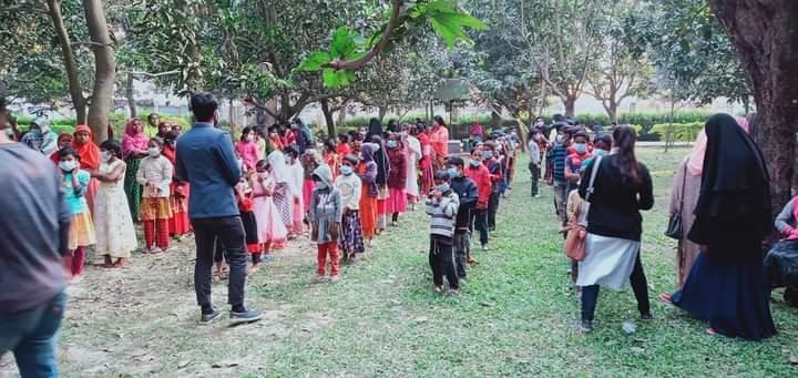 পথশিশুদের স্কুল 