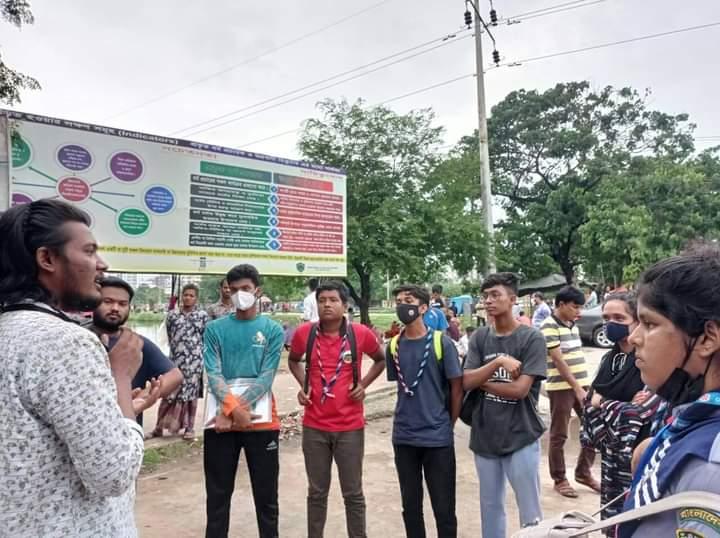 সাপ্তাহিক ট্রুপ এবং ক্রু-মিটিং