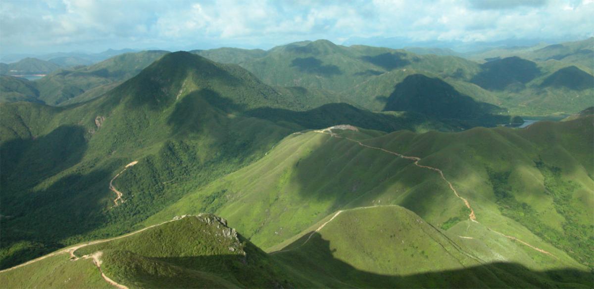 山嶺童行－勇登全港110座高峰 慶祝世界童軍110周年紀念活動