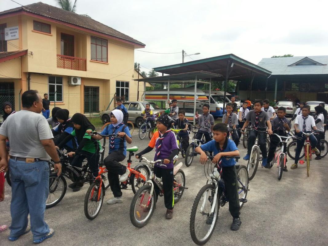 Cub: Bicycle Expedition 