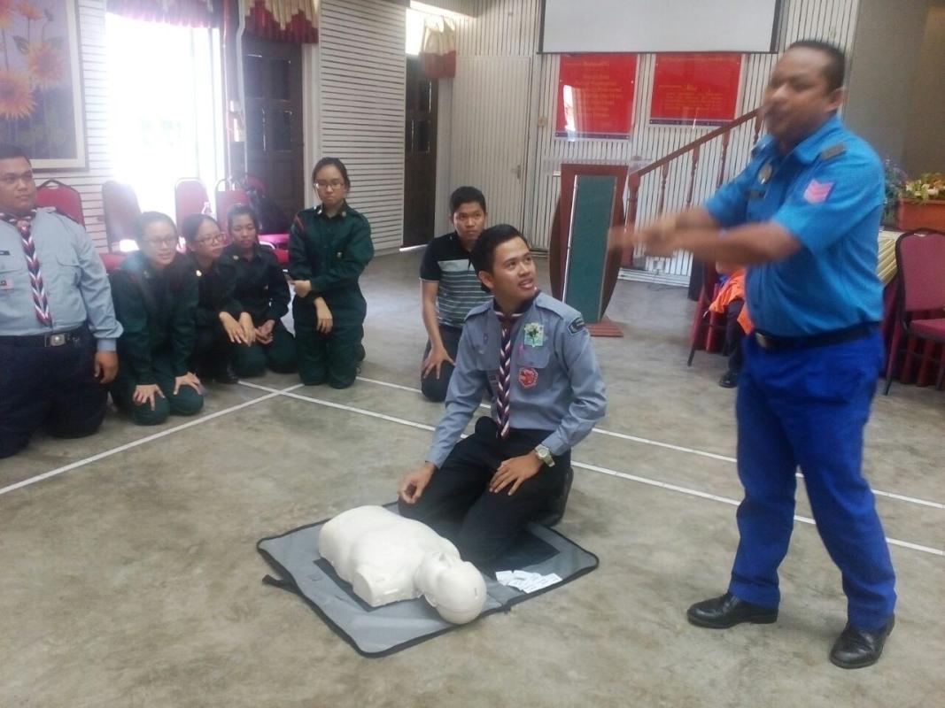 KURSUS ASAS PERTOLONGAN CEMAS DAN MENYELAMAT DI IPGKSAH