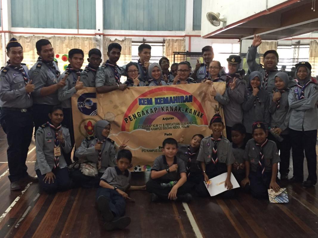 Kem Kemahiran Pengakan Kanak-Kanak(Lencana Penghibur dan Kraftangan)