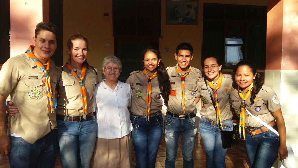 GRUPO SCOUT T’RINNRA – ROVERS -  LLEVANDO ALEGRIA