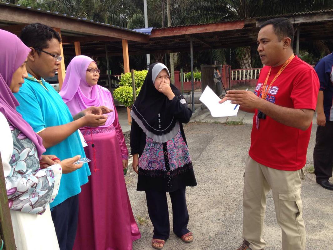 Program ladab kepada guru