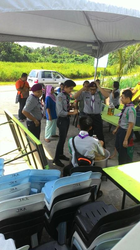 Khidmat Komuniti di Kampung Tengah Sungai,Batu Kawa