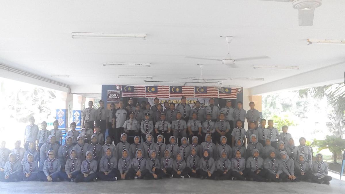 KEM PERTAMA UNTUK SAYA LENCANA USAHA