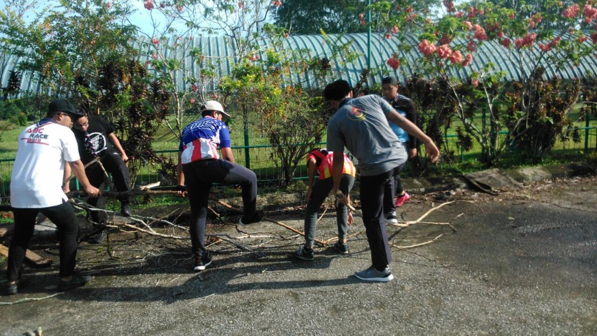 Pembersihan Tapak Kem 