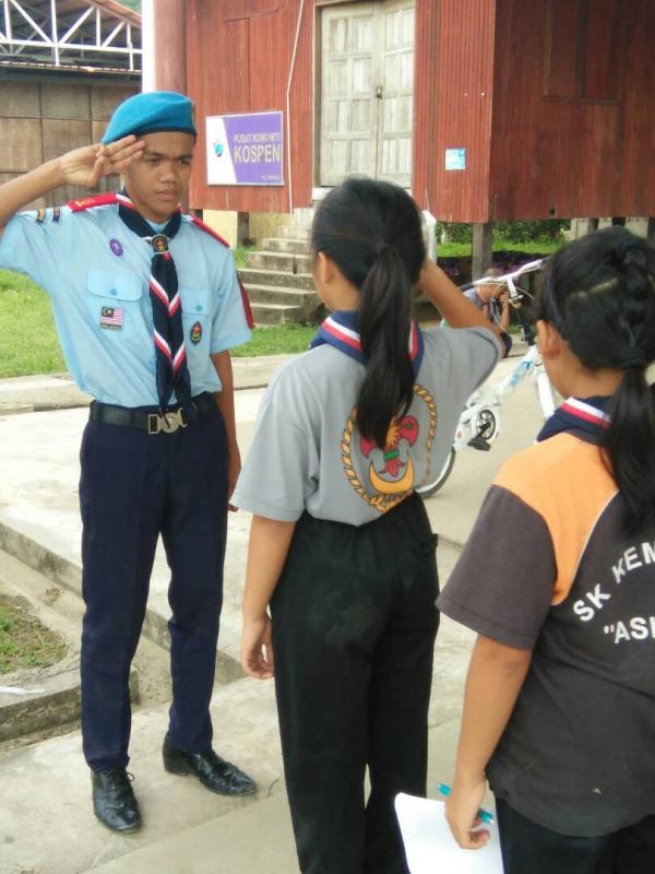 Kem keris gangsa 