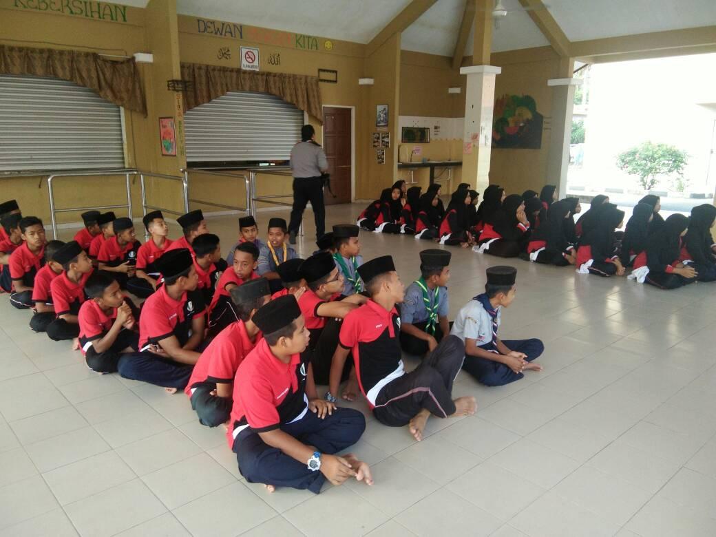 Satu Hati Dengan Anak2 Yatim