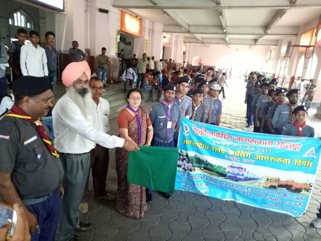 internatioal level crossing awernesss