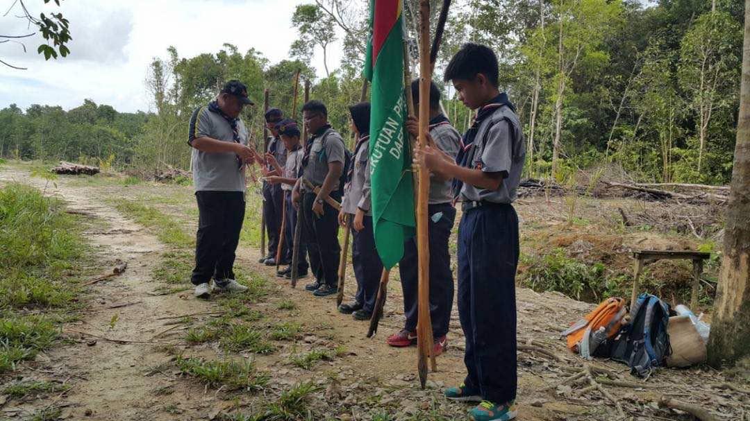Perkhemahan skim lencana pengakap muda