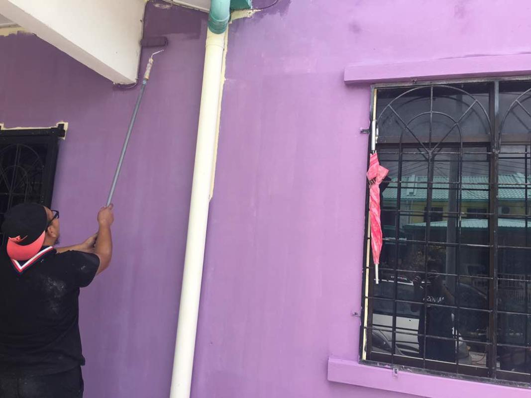 MENGHIAS RUMAH PENGAKAP