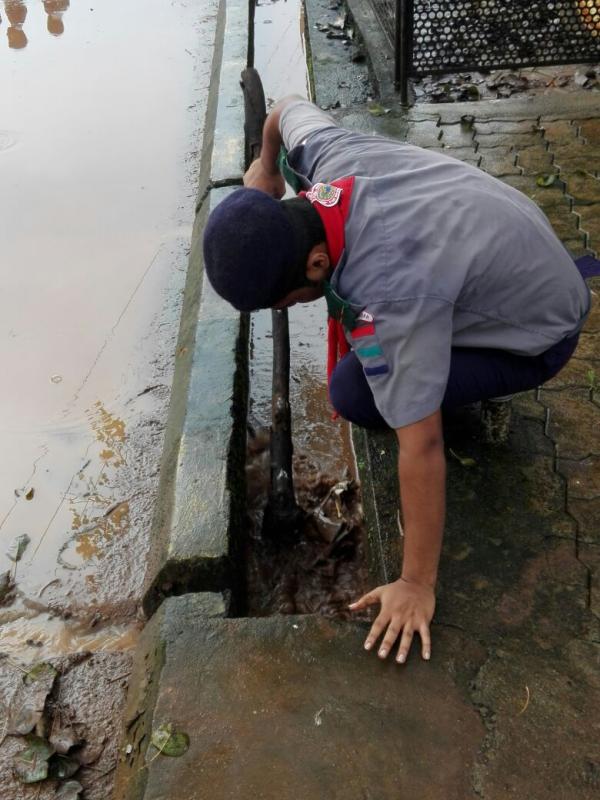 Community Service project at Kabaka Puttur Railway Station for 32 hours 