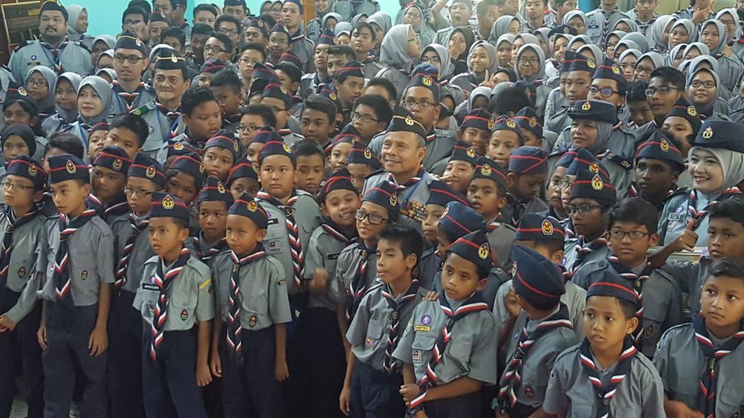 Susah Senang Kita Bersama