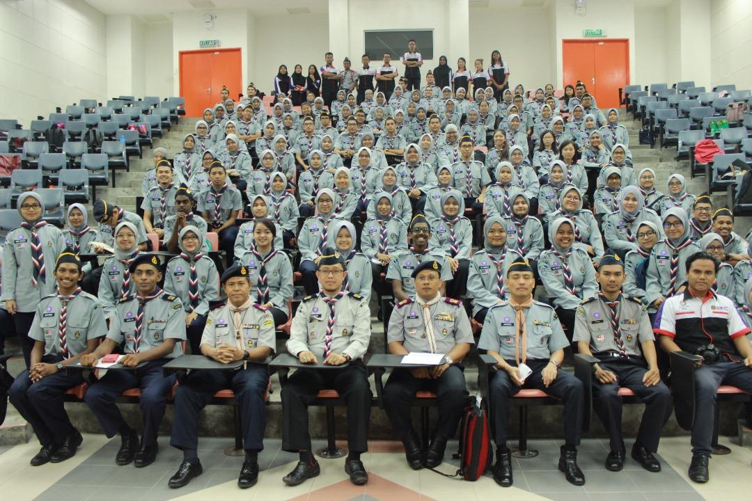 Vigil dan Majlis Pertabalan Ahli baru KLKM USM Sidang 2017/2018