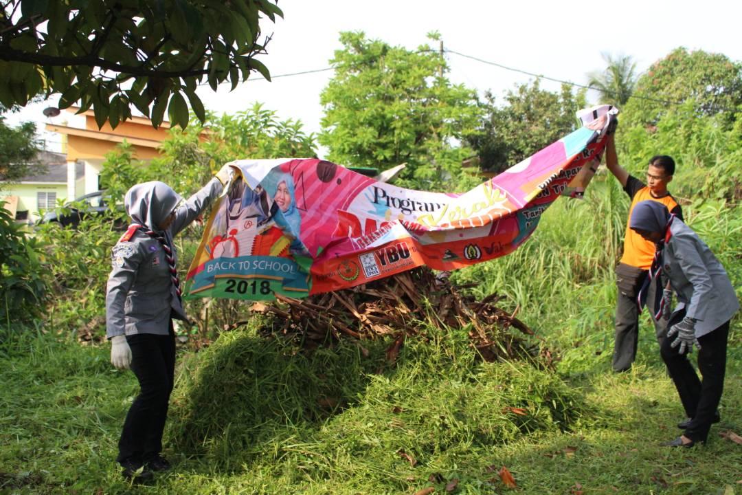 PROGRAM GOTONG-ROYONG ZIARAH KASIH YAB MENTERI BESAR SEMPENA PROGRAM YAB MENTERI BESAR DAERAH KINTA 