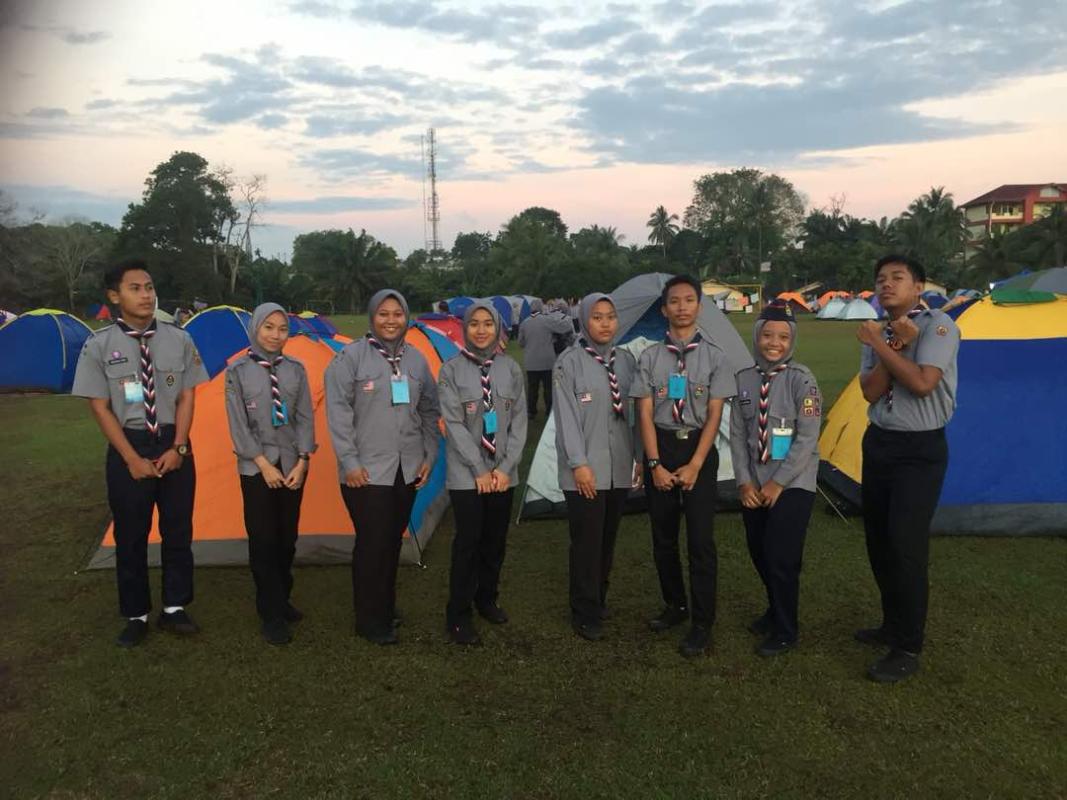 Aktiviti dijalankan di SMK Lokman Hakim . Aktiviti khidmat masyarakat dimulakan dengan membersihkan kawasan perkuburan Lok Heng . kemudian memulakan aktiviti LH survivol bersama sama . Aktiviti diteruskan dengan malam kebudayaan