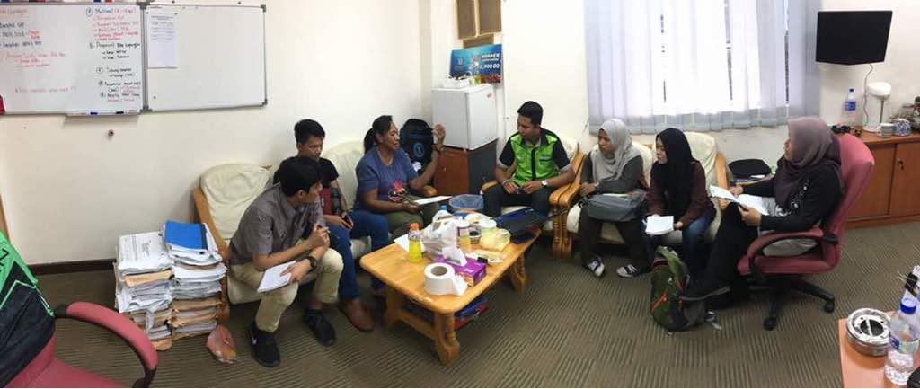 Discuss with the management of UMT