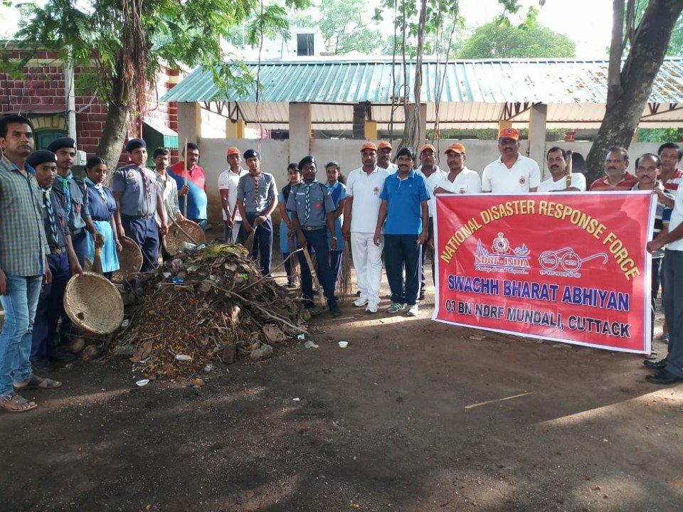 Swachh Bharat abhiyaan held on District Magistrate office