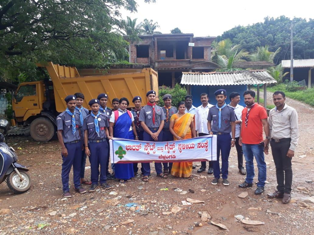 Service in Charmadi Ghat