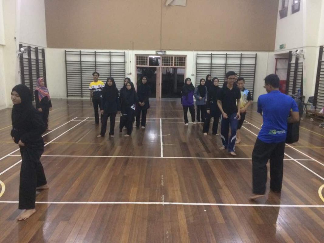 Latihan Persediaan Olahraga Silat