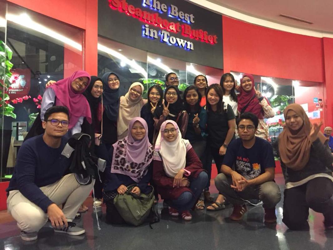 Eid Fitri Feast for PISMP2017 TESL D