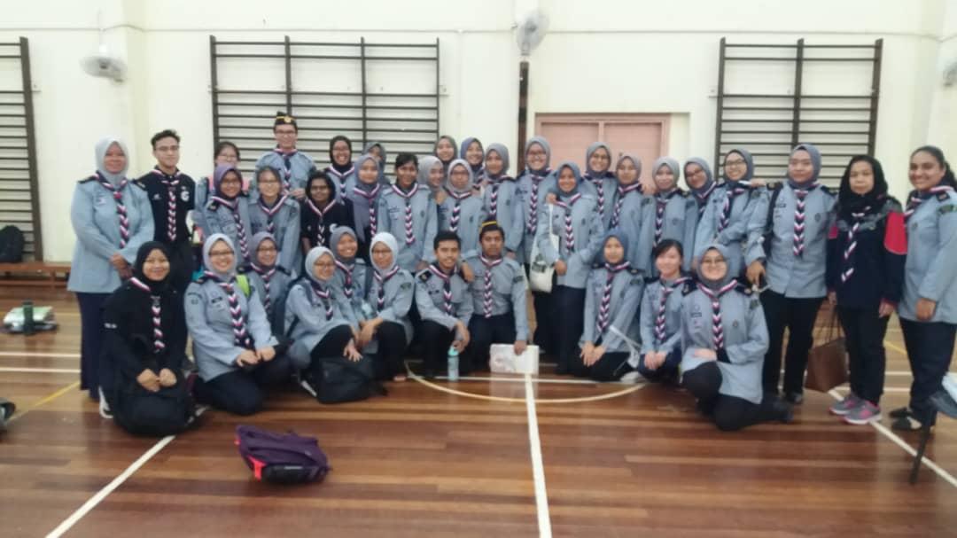 Hari Skarf Sedunia