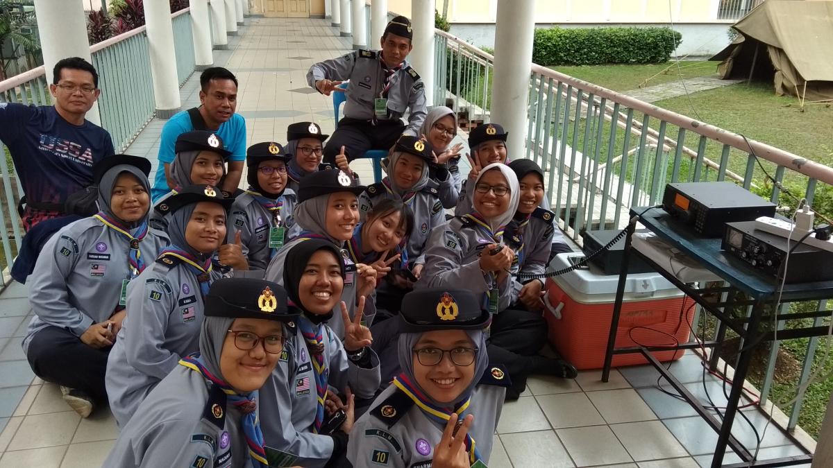 Pengenalan Radio Amatur Dalam Karnival Kepimpinan Pengakap Abad Ke-21 
