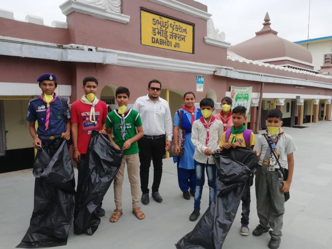 CLEAN RAIL AND CLEAN INDIA PROJECT 