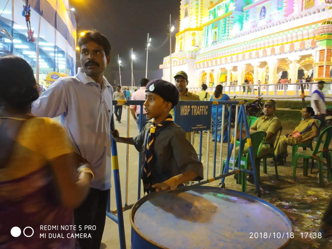 Service at Puja