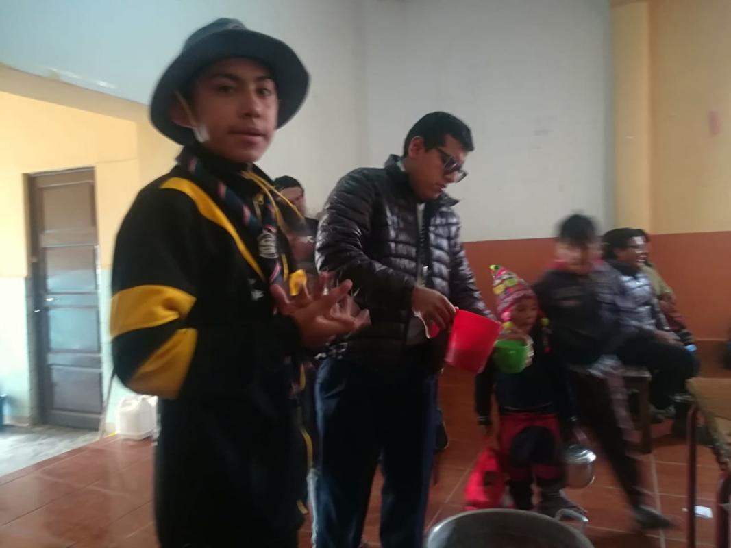 COMPARTIENDO EL DESAYUNO CON EL PROJIMO