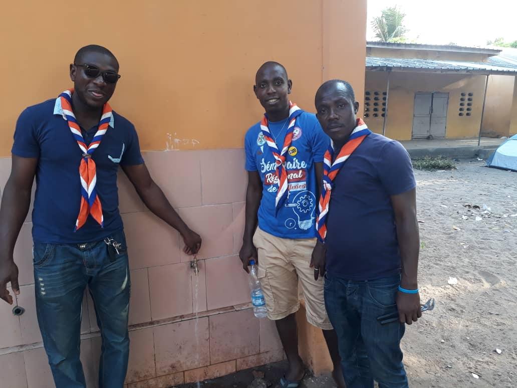 LES SCOUTS DE GRAND BASSAM S'ENGAGENT DANS LES PROJETS DU PROGRAMME ENVIRONNEMENT DU SCOUTISME MONDIAL
