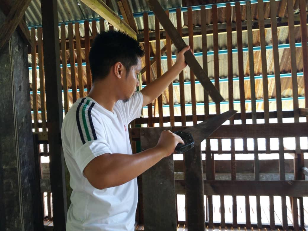 (Misa Island Goat Project: Update 18) Pembersihan Kawasan, Pembinaan Tangga & Sambungan Kerja Pemasangan Dinding