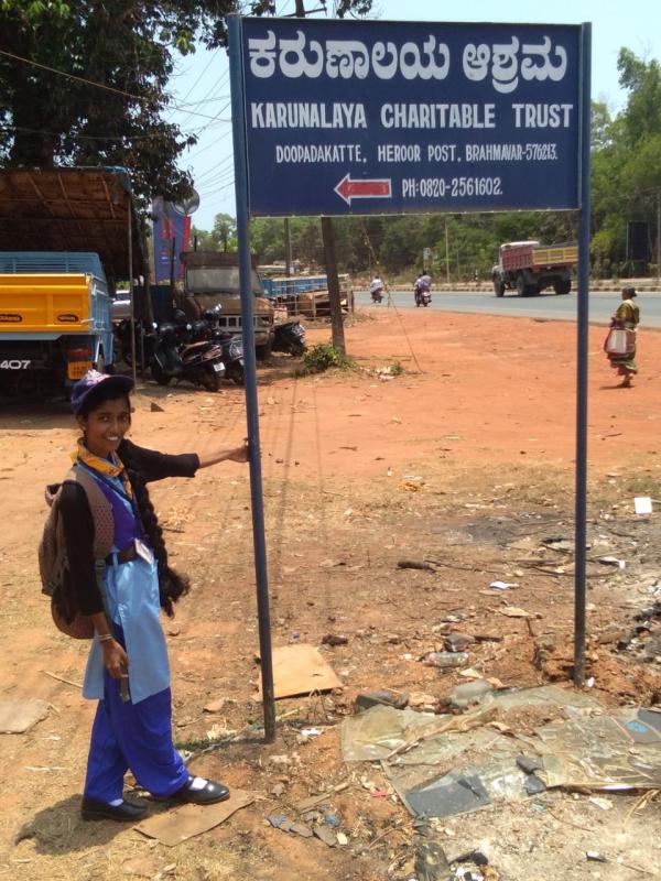 Service at Oldage Home Karunayala by Bsg Udupi district association Rovers and rangers Karnataka state, India.