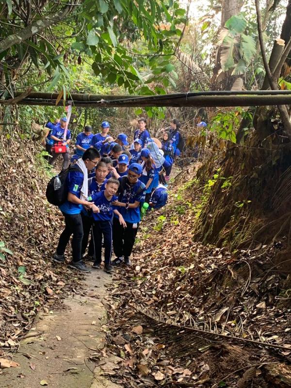 climb to change a life