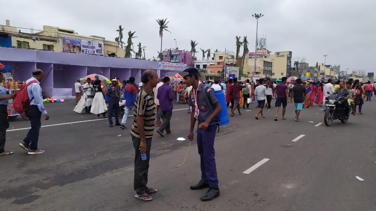 NATIONAL RATHA YATRA SERVICE CAMP WITH THE MISSION OF SWACHHA BHARAT SUNDAR BHARAT.