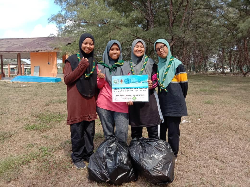 Vigil and Beach Cleaning for Peace