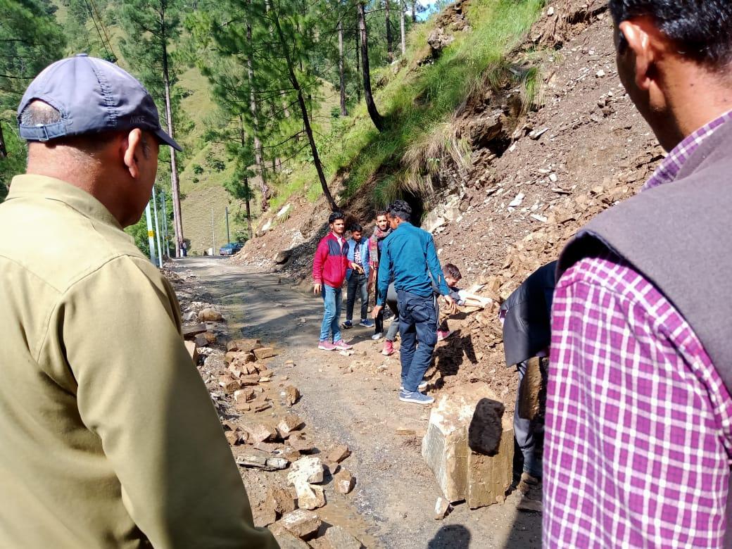 Helped in open the road