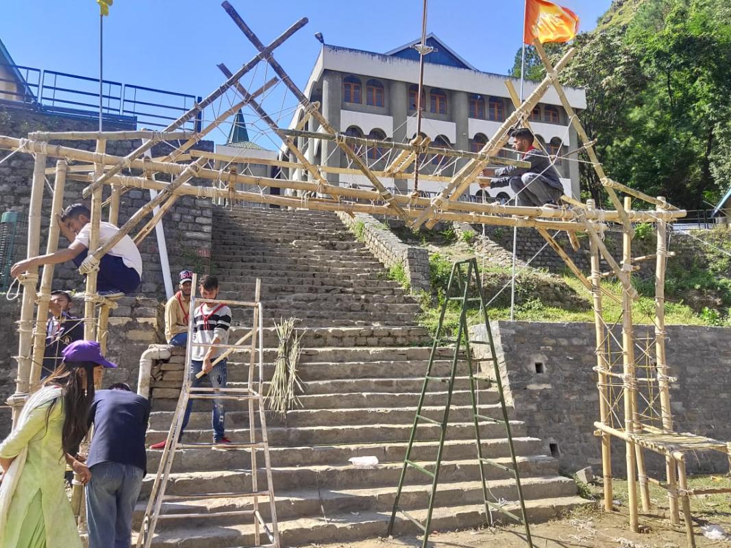 Pioneering projects