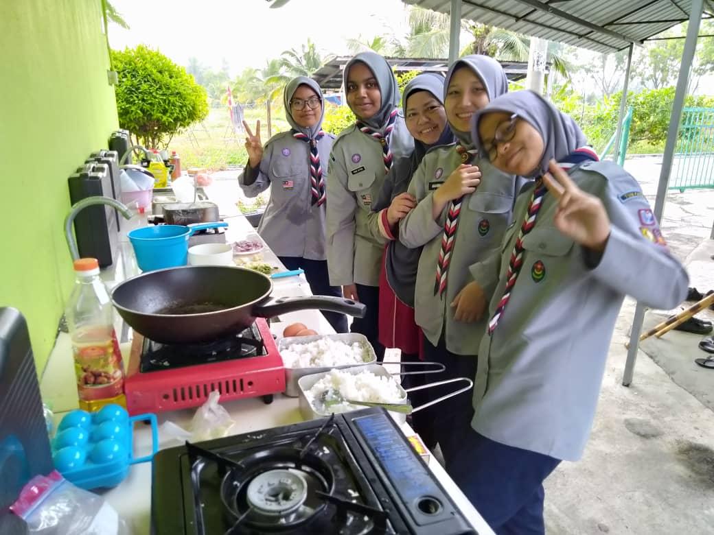 Membina  kesamaan gender dalam berpengakap