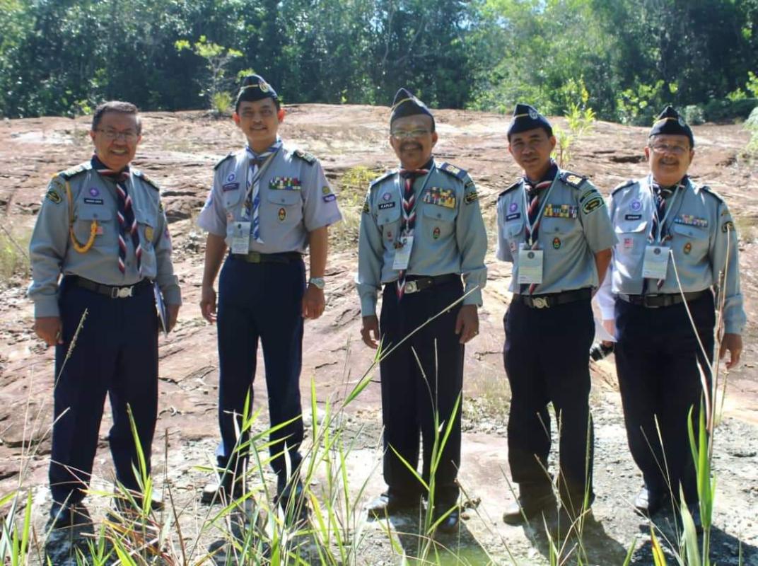 Meninjau Kawasan Silent Trail Jungle Tracking SNP