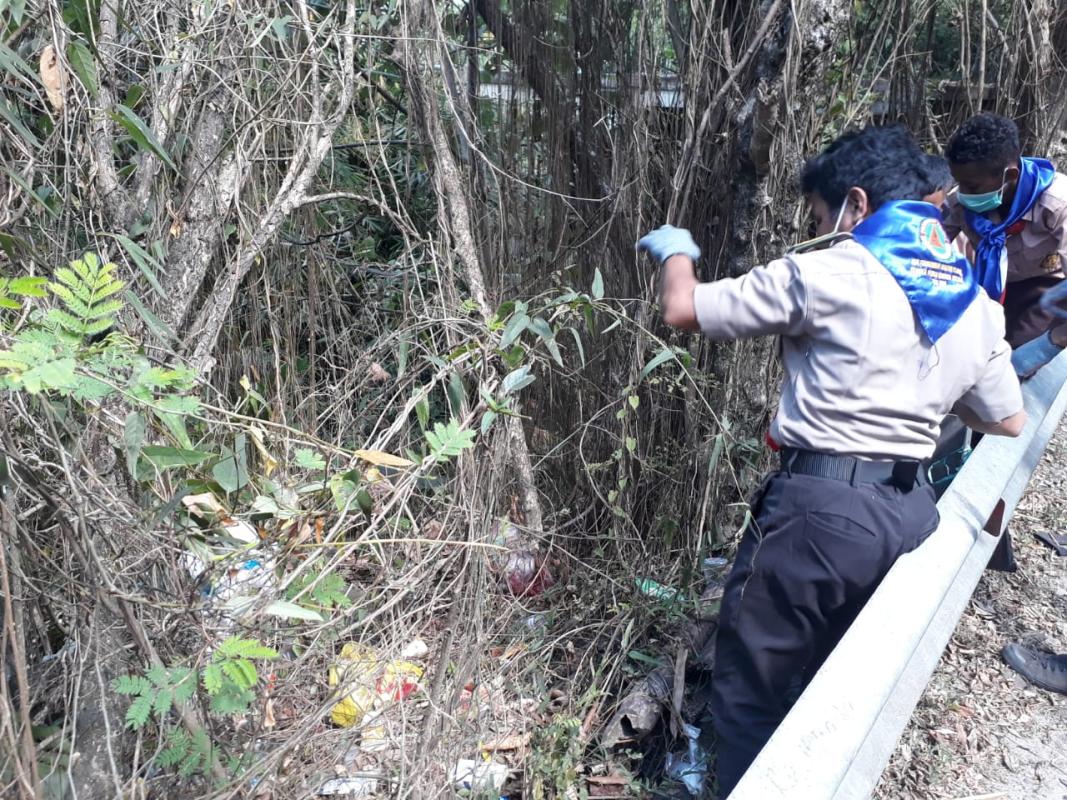 Aksi bersih sampah plastik