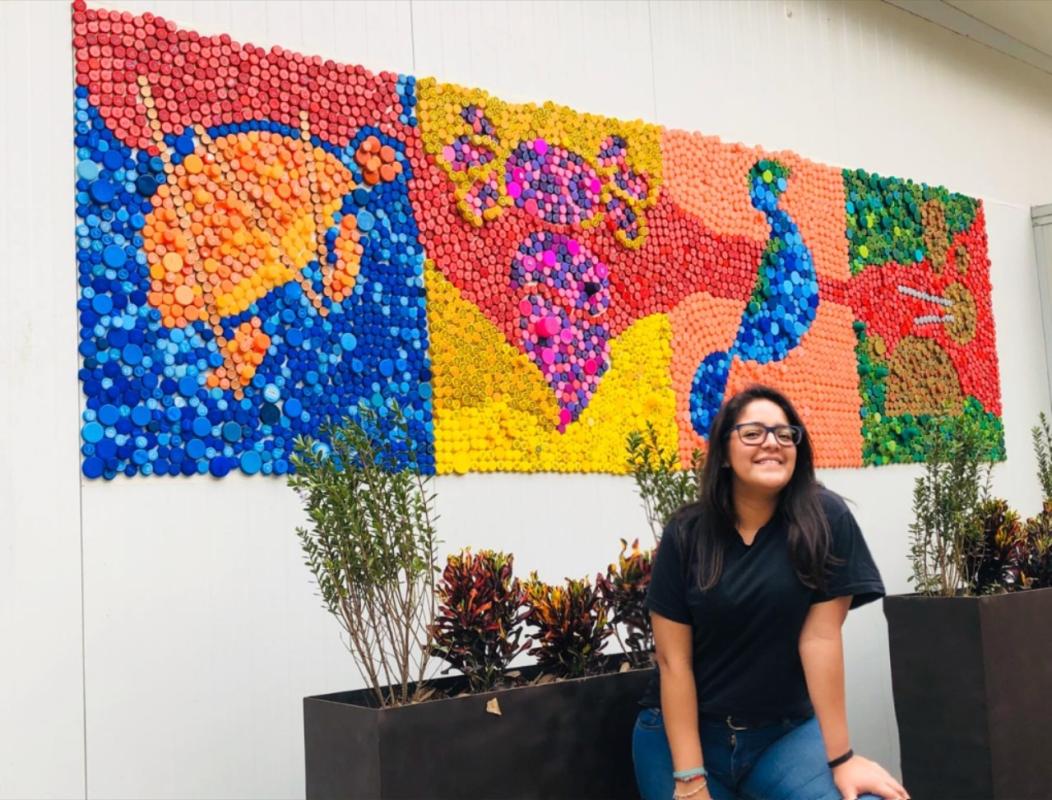 Tapita que no haz de utilizar, llévala a donar. 