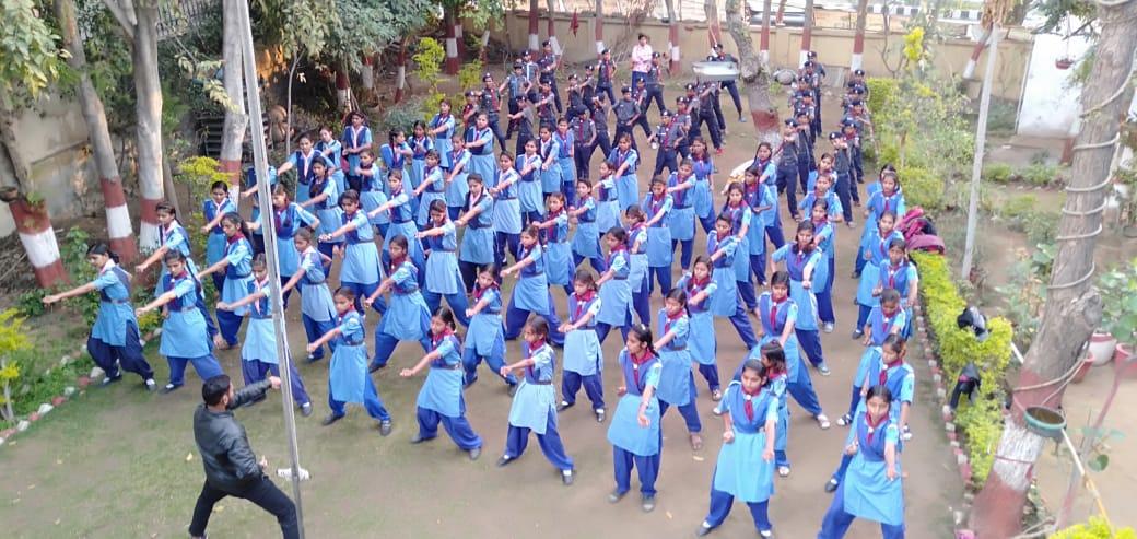 Self Defiance Training on Woman Day 